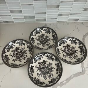 Royal Stafford Pasta Bowls set of 4